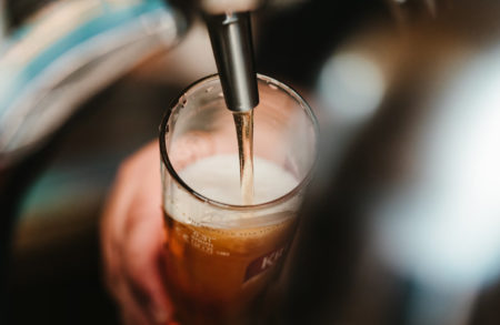 気になる人とはランチから？