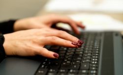 お使いのPCは危険です